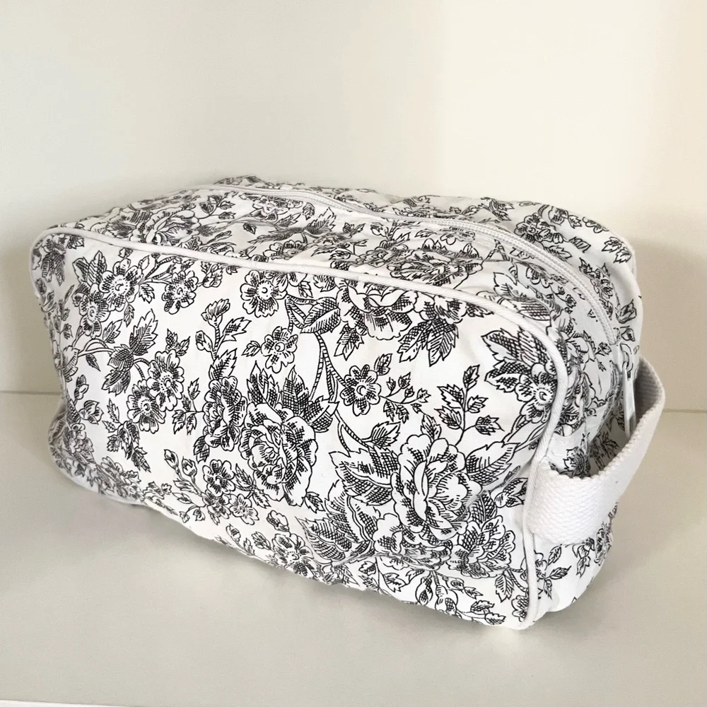 Vintage gap cotton toiletries case